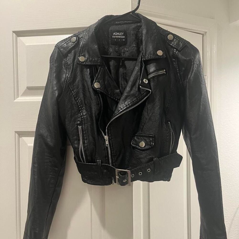 Unbranded Women's Black Jacket